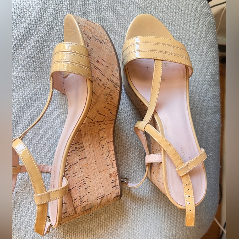 Kate Spade Leather shoes. Size 38.5. Worn only once.